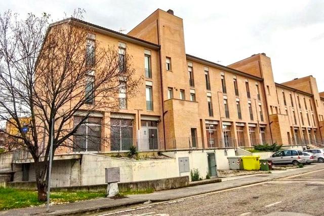 #2515028 Ufficio duplex in edificio polifunzionale in vendita - foto 2