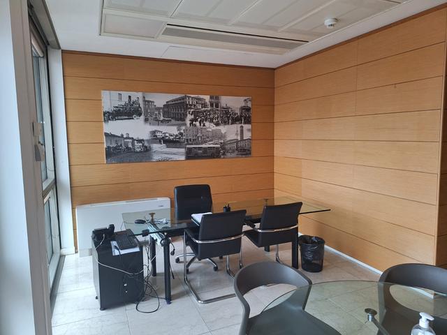 Grandi dimensioni in vendita