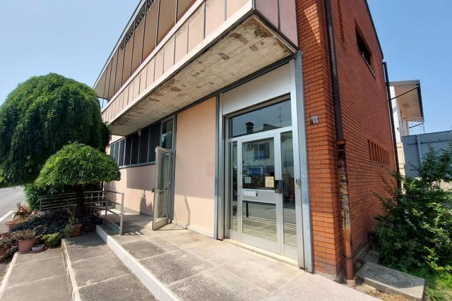#2536105 Locali di un ex istituto di credito in vendita - foto 8
