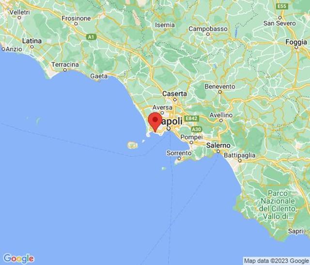 #20830 Locale commerciale fronte mare (sub 114) in vendita - foto 13
