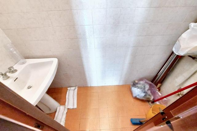 Negozi in vendita