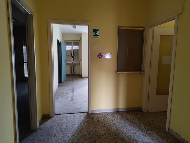 #2638543 Uffici al primo piano con pertinenze in vendita - foto 10