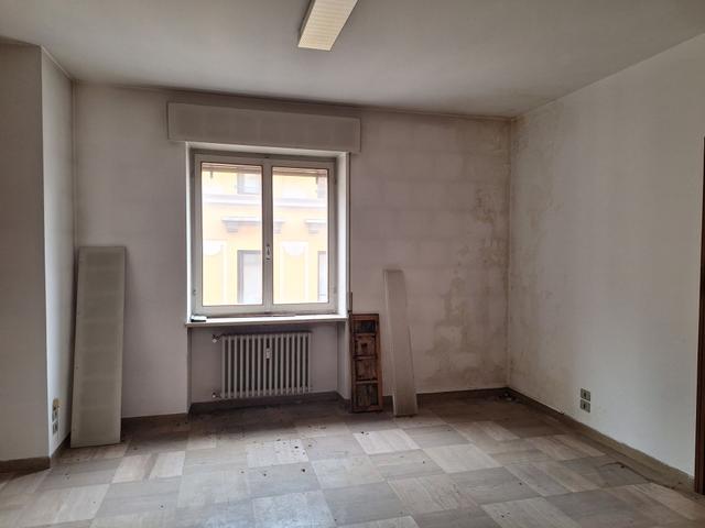 Grandi dimensioni in vendita