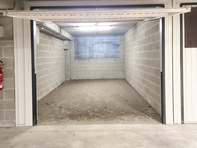 Garage in vendita