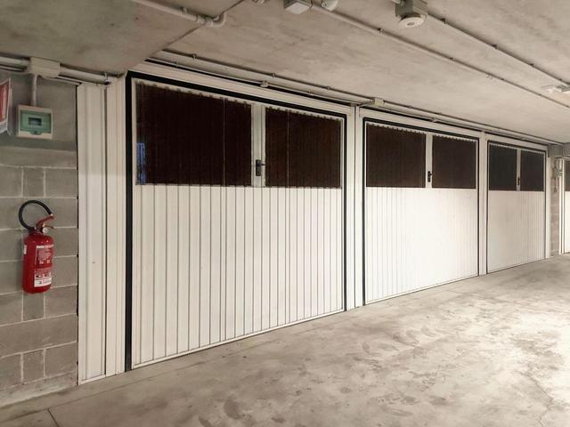 Garage in vendita