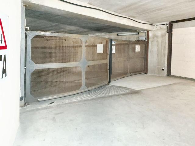 Garage in vendita