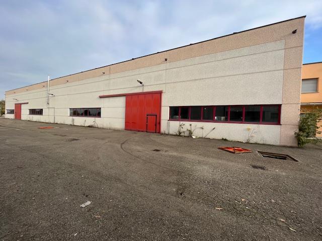 Stabilimenti produttivi in vendita