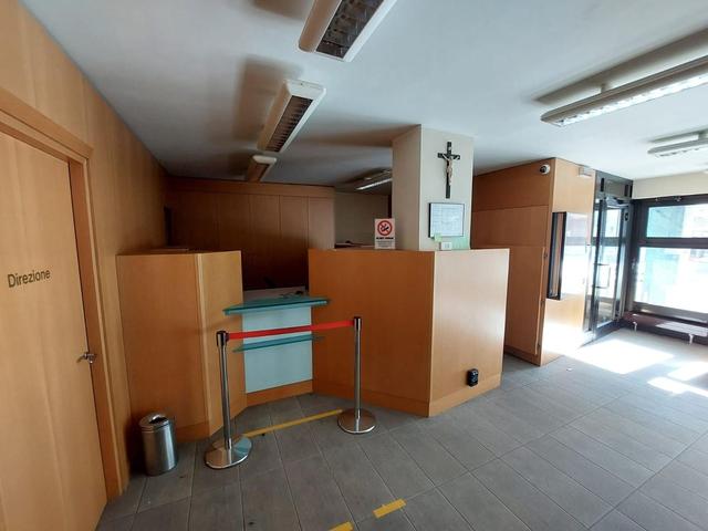 Negozi in vendita