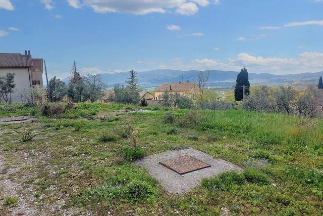 #20714 Terreno edificabile di 2235 mq in vendita - foto 8