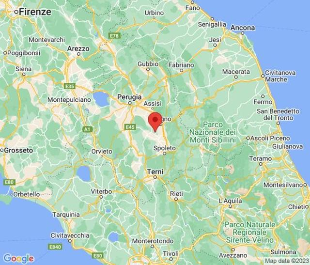 #20714 Terreno edificabile di 2235 mq in vendita - foto 4