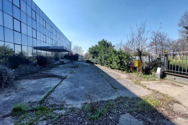 Edifici direzionali in vendita