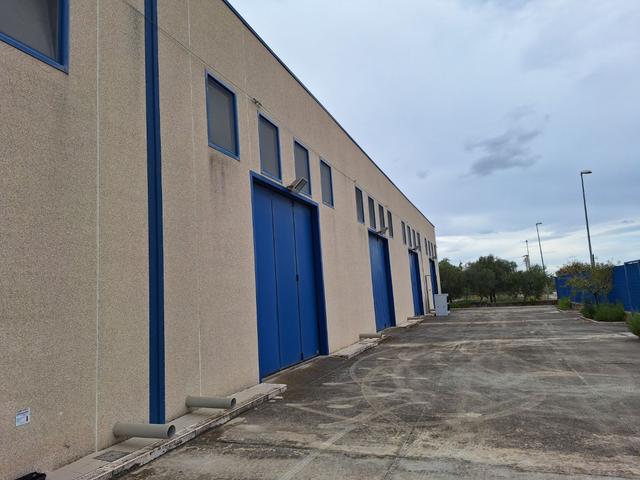 #2638516 Capannone industriale/commerciale – zona casello autostradale foggia in vendita - foto 1