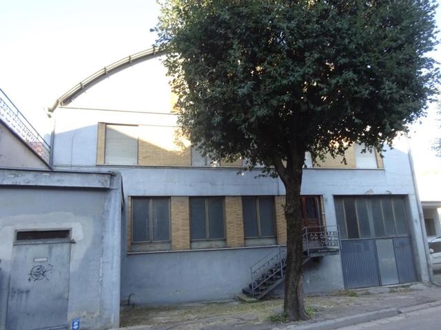 #9068 Complesso industriale con Piano di recupero in vendita - foto 61