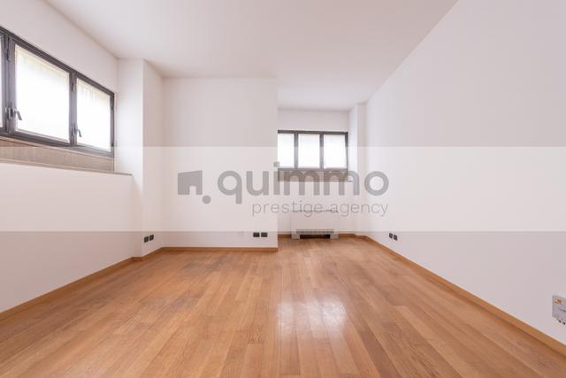 Grandi dimensioni in vendita