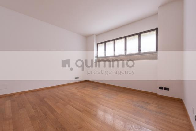 Grandi dimensioni in vendita