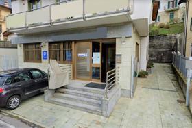 Banche in vendita
