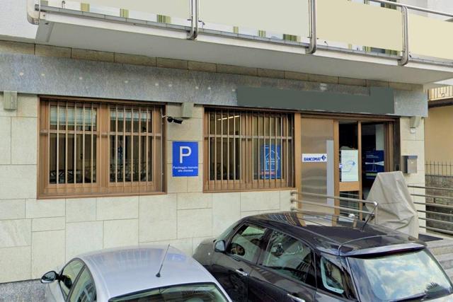 Bancari in vendita
