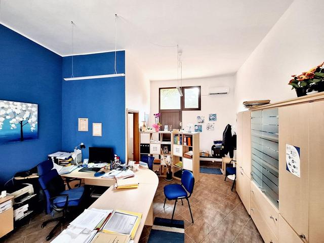 #23347 Locale commerciale al piano terra in vendita - foto 11