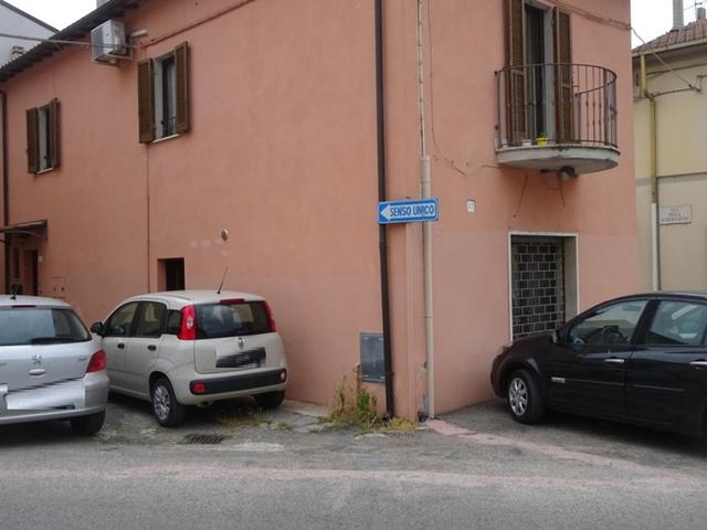 #10382 Negozio con resede in vendita - foto 4