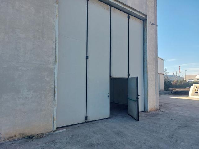 Stabilimenti produttivi in vendita