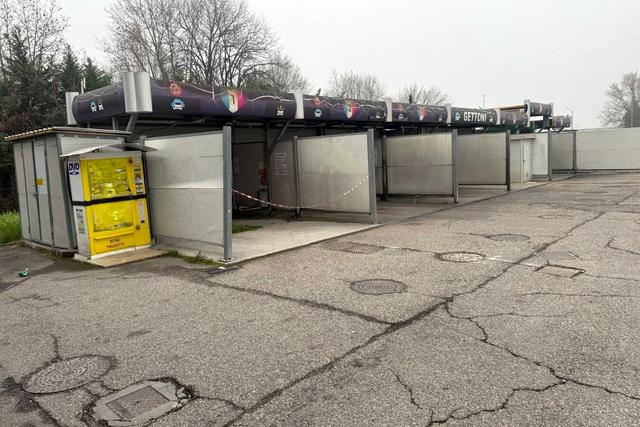 #2638601 Area di rifornimento con negozio e lavaggio in vendita - foto 5
