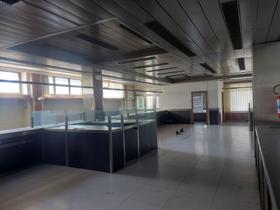 Banche in vendita