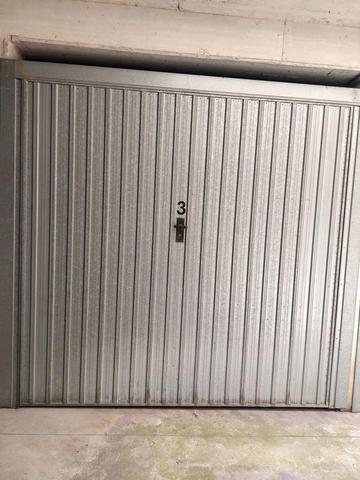 Garage in vendita
