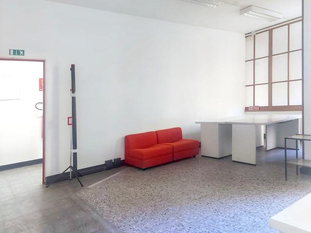 #2536108 Ufficio al piano primo in edificio residenziale in vendita - foto 2