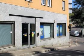 Banche in vendita