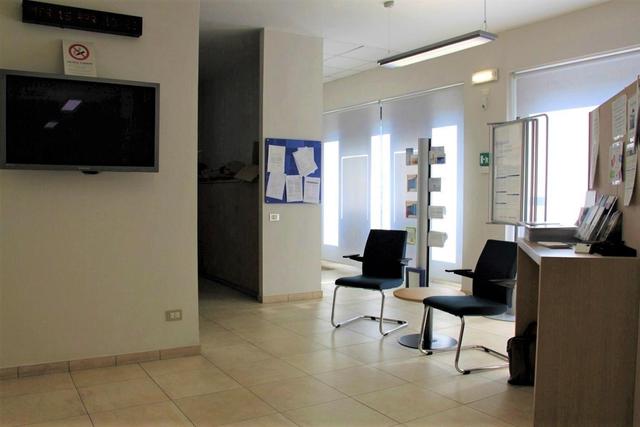 #19656 Locali adibiti ad istituto di credito in vendita - foto 4