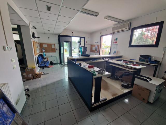 Bancari in vendita