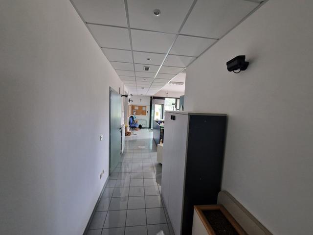 #2532013 Locali ex istituto bancario con corte esclusiva in vendita - foto 11