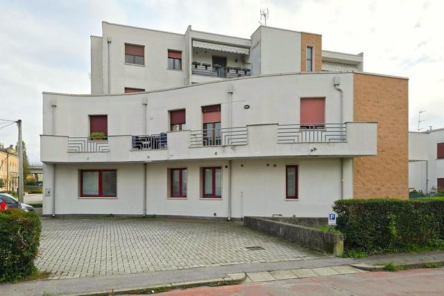 #24651 Ufficio e posto auto in edificio polifunzionale in vendita - foto 7