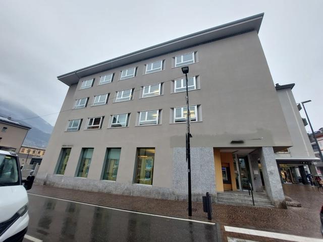 #2537939 Ufficio al grezzo in palazzo moderno in vendita - foto 3