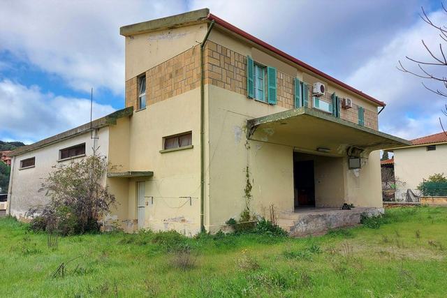 #19429 Complesso artigianale con cortile e pertinenze in vendita - foto 9
