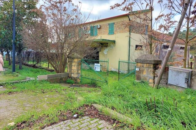 #19429 Complesso artigianale con cortile e pertinenze in vendita - foto 19