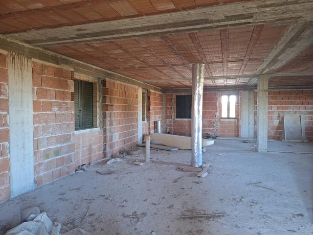 Rustici e casali in vendita