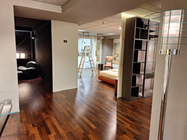 #2537314 Capannone con laboratori, magazzini e uffici in vendita - foto 6