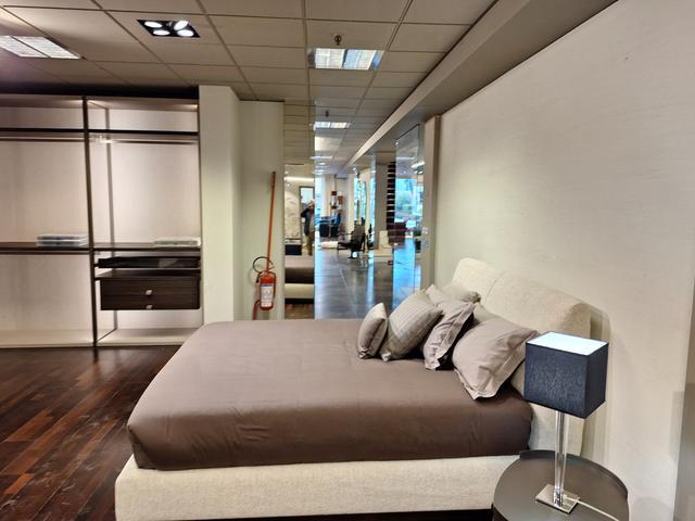 #2537314 Capannone con laboratori, magazzini e uffici in vendita - foto 8