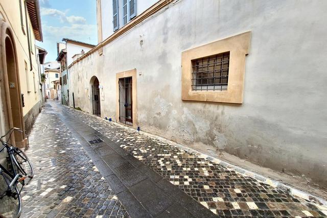 #24783 Ufficio in palazzo storico (sub 94) in vendita - foto 2