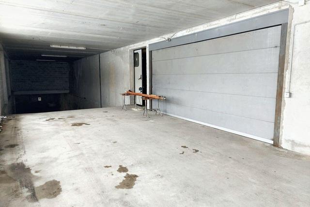Magazzini in vendita