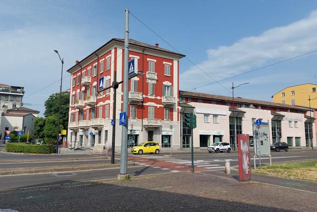 Grandi dimensioni in vendita