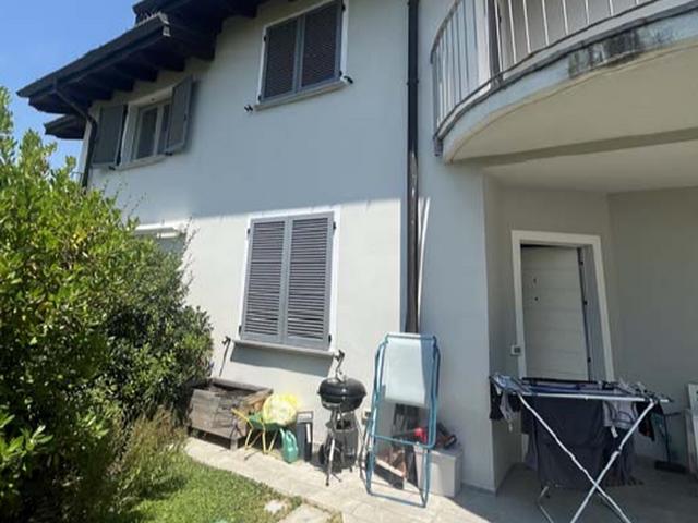 Villette a schiera in vendita