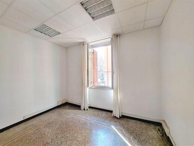 #20152 Ufficio al piano primo in palazzo signorile in vendita - foto 8