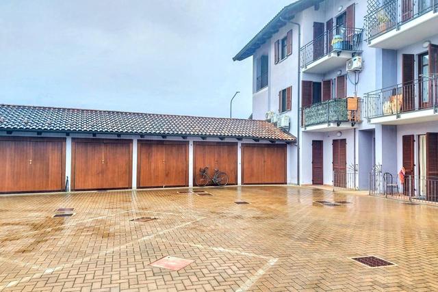 Garage in vendita