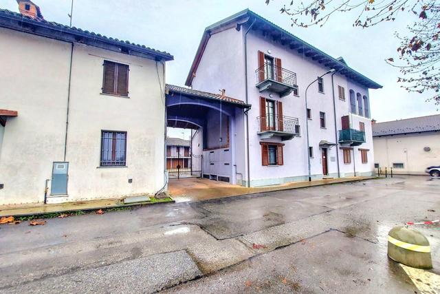 Garage in vendita