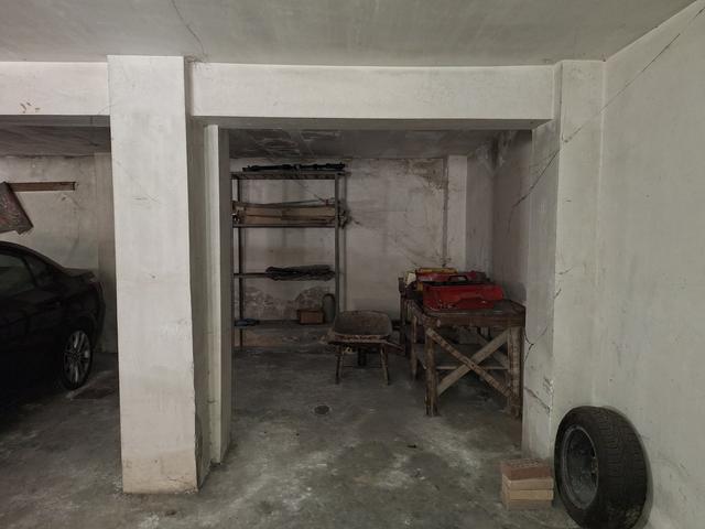 Garage in vendita