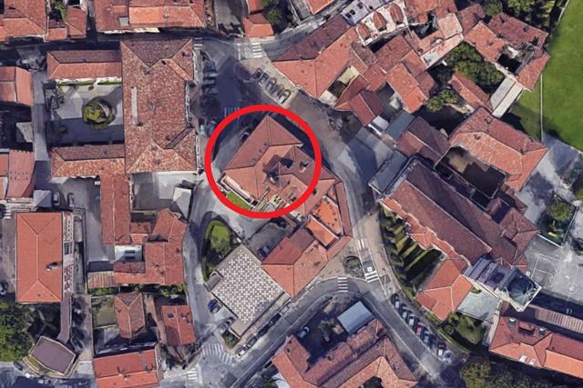 #19659 Locale libero nel centro del paese ex istituto di credito in vendita - foto 8