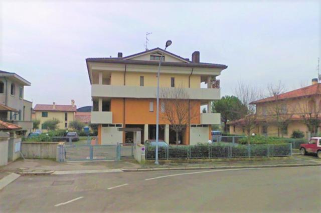 Posti auto in vendita