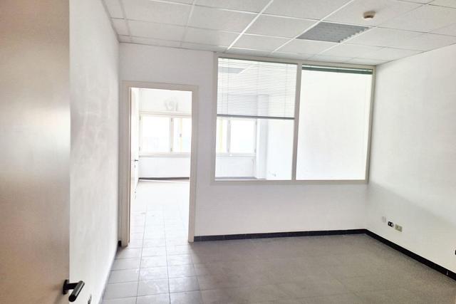 #23747 Capannone industriale con appartamento custode in vendita - foto 11